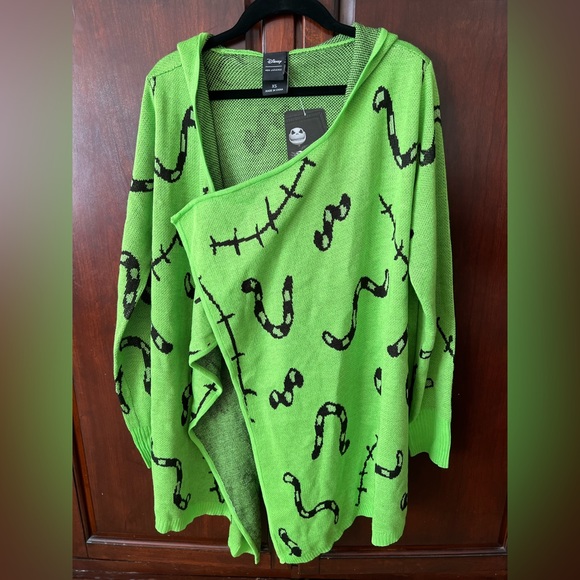 Disney Oogie Boogie Cardigan XS S NWT Hot Topic Green Nightmare Before Christmas - Picture 1 of 4
